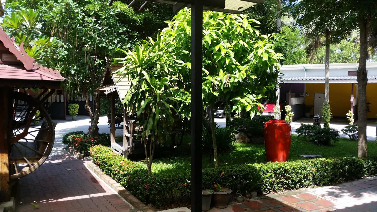 Paradise Resort Ban Nong Pla Lai Exteriér fotografie