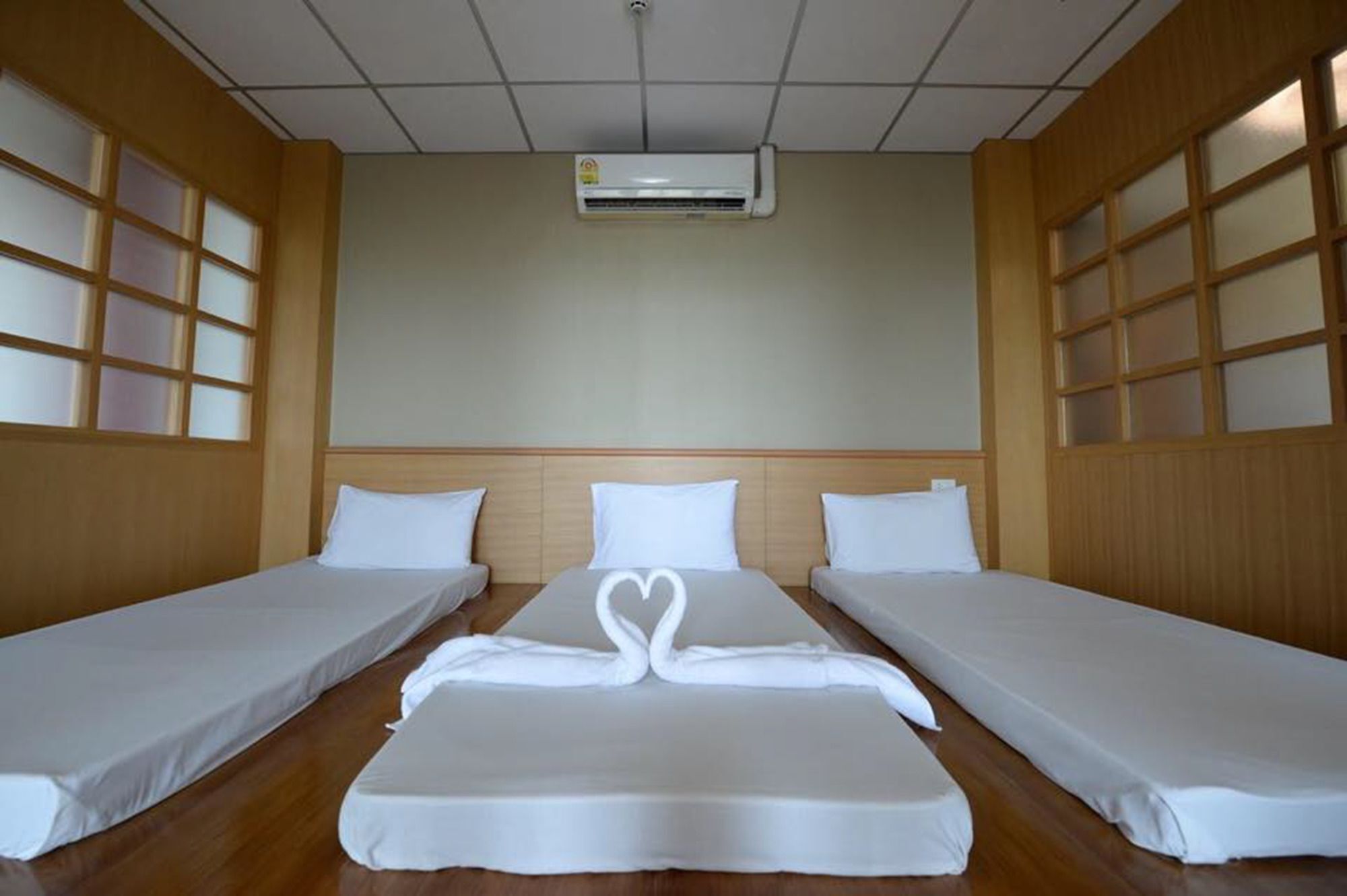 Paradise Resort Ban Nong Pla Lai Exteriér fotografie